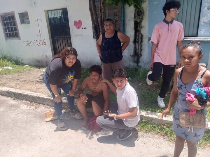 dos personas del sexo masculino fueron trasladada de emergencia dos personas del sexo masculino fueron trasladada de emergencia