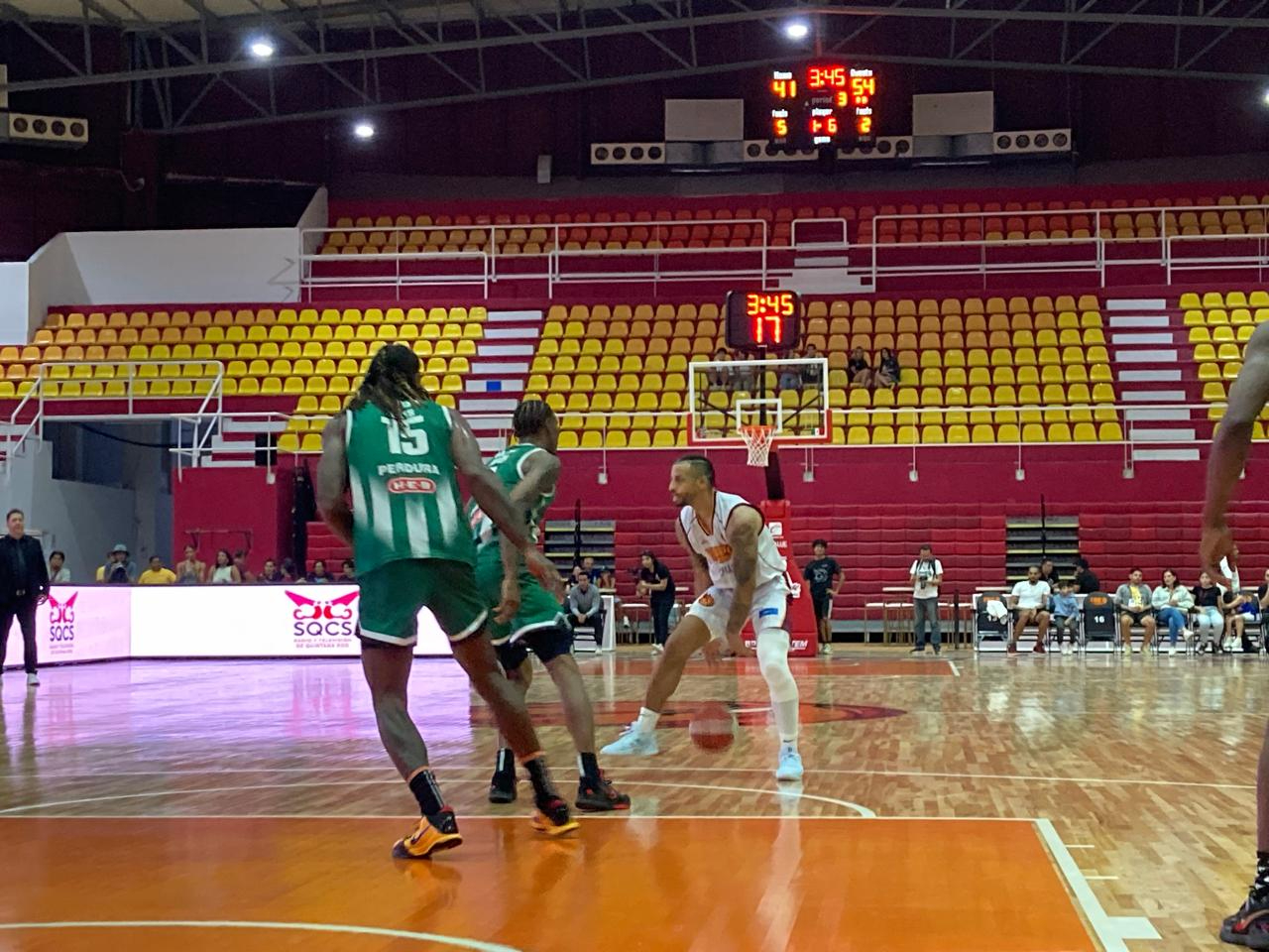 El Calor no logró derrotas a Abejas