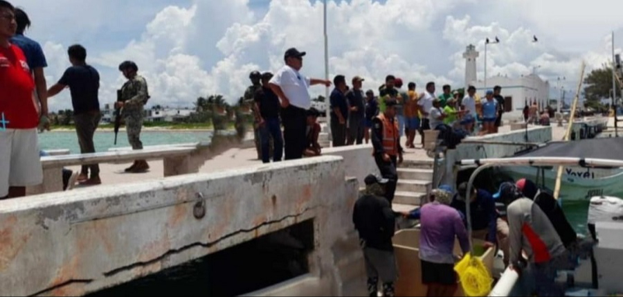 El conflicto de los trabajadores del ramo se desata en plena temporada de captura de pulpo.