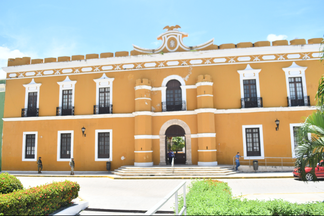 Sindicalizados del Ayuntamiento de Campeche irá a "paro de labores" por despidos injustificados   