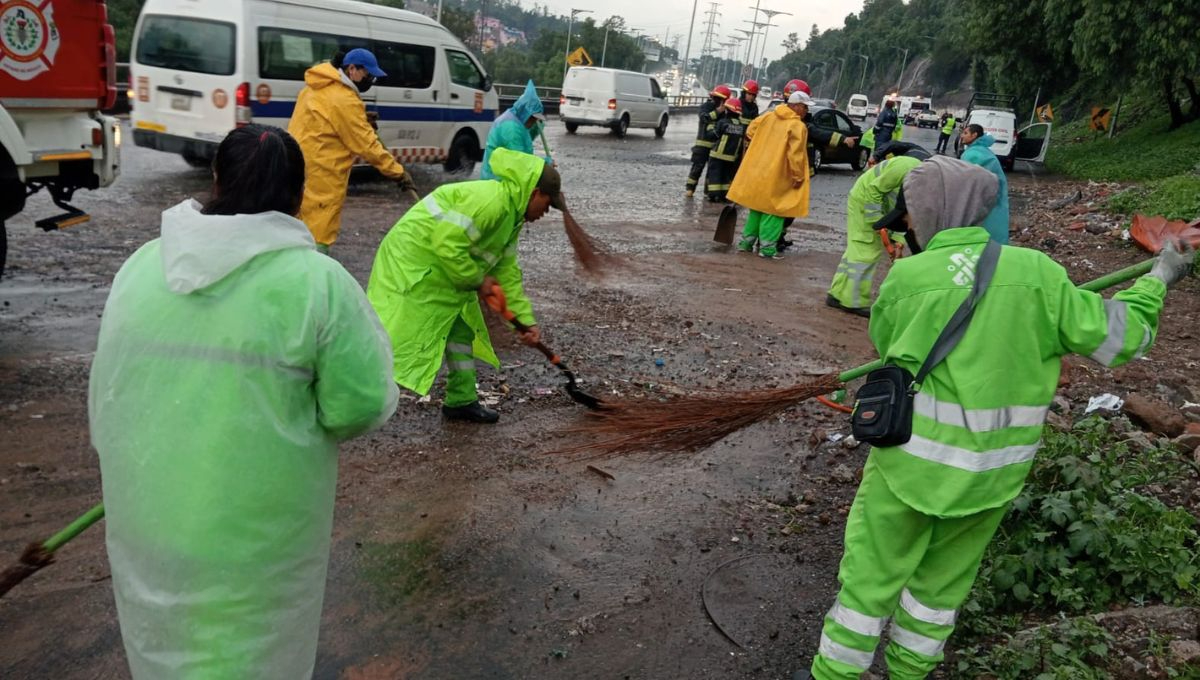 Se desconoce el estado de salud del trabajador en CDMX