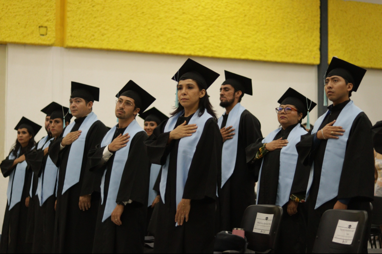 Universidades de Cancún, inaccesibles;   alumnos gastan hasta 900 mp para su licenciatura 