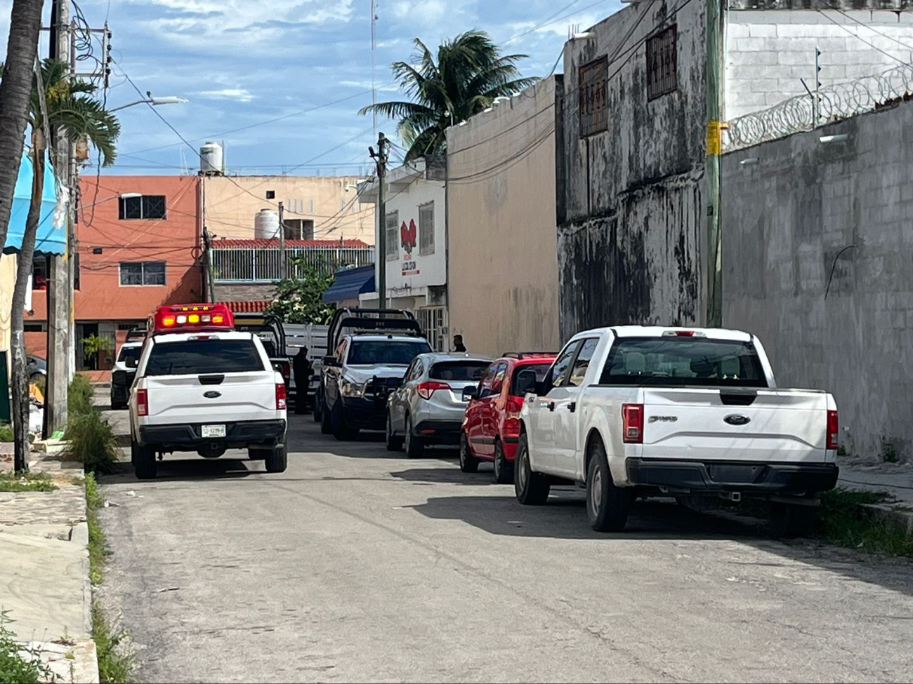 Los hombres huyeron con rumbo desconocido Los hombres huyeron con rumbo desconocido