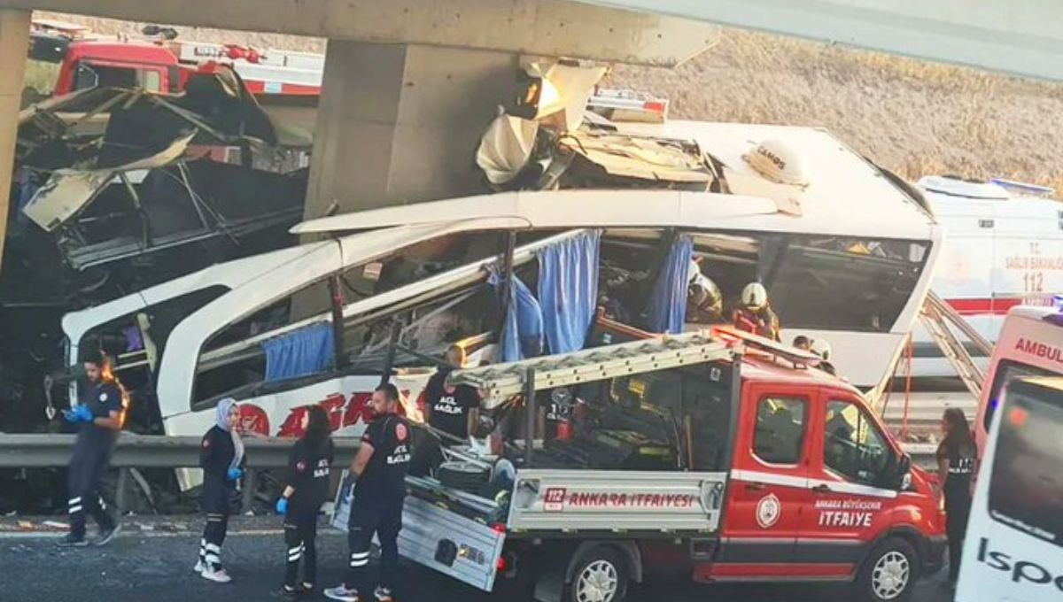 Tragedia en Turquía: Accidente de autobús cerca de Ankara deja 9 muertos y 26 heridos