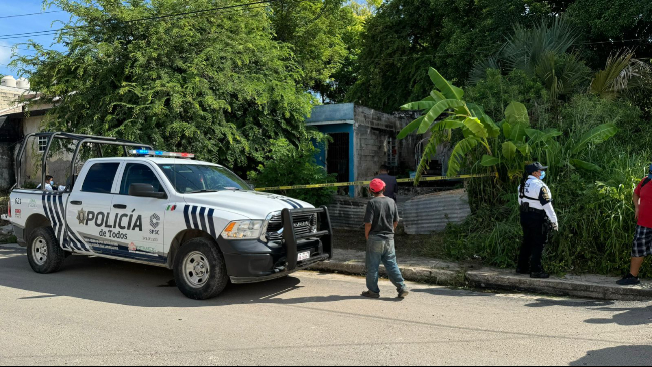 Descubren cadáver putrefacto en una casa abandonada de Polvorín, Campeche 