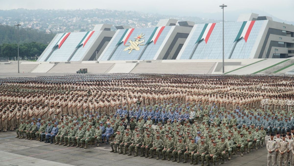 Fuerzas armadas en el Colegio Militar Fuerzas armadas en el Colegio Militar