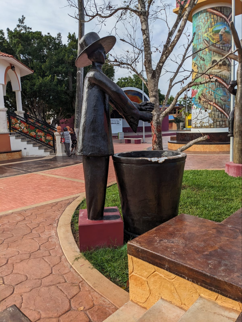 Resguardan   la otra figura del chiclero perol en José María Morelos      