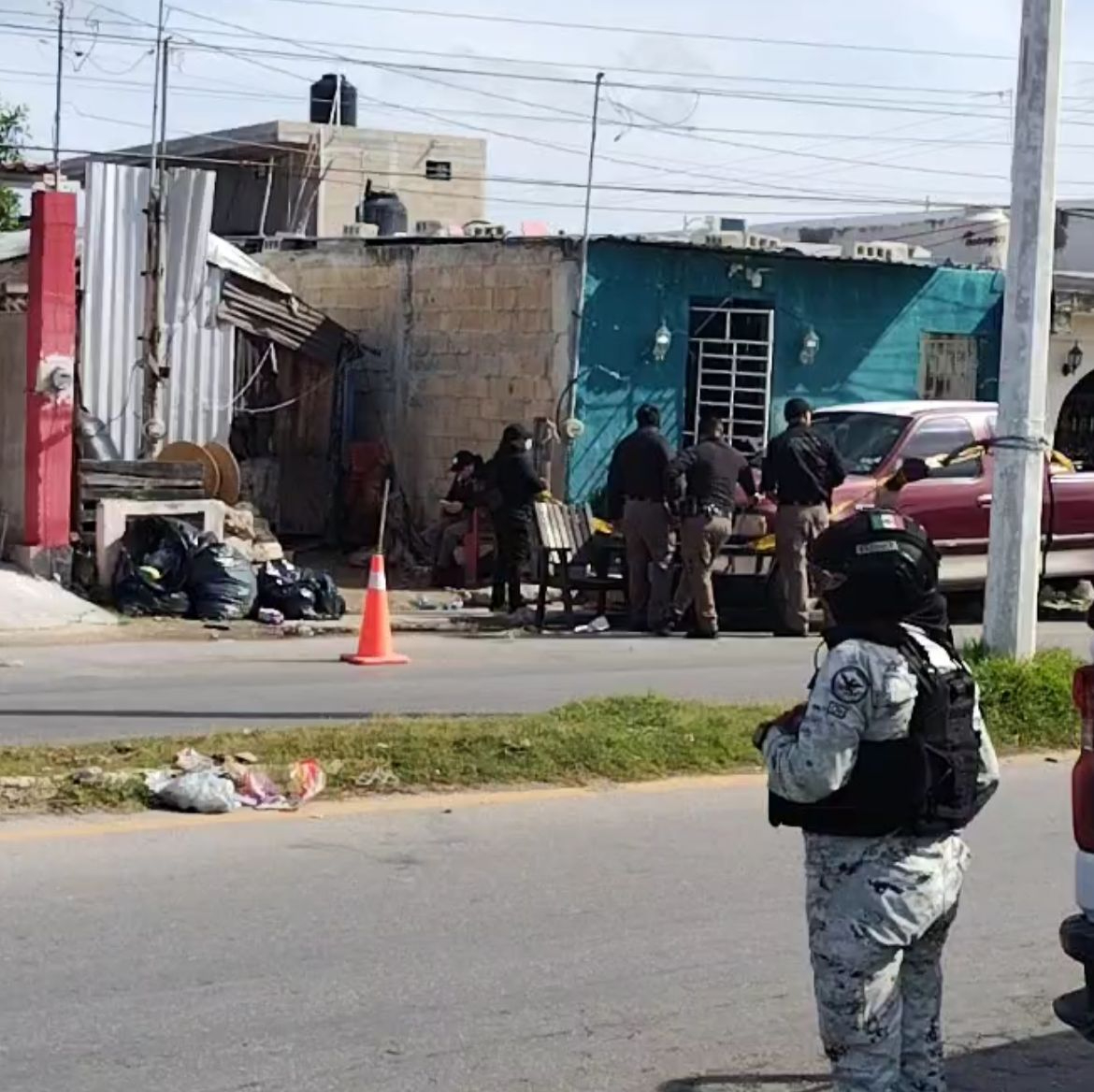 En el domicilio encontraron cocaína, marihuana, cristal y otros psicotrópicos. En el domicilio encontraron cocaína, marihuana, cristal y otros psicotrópicos.