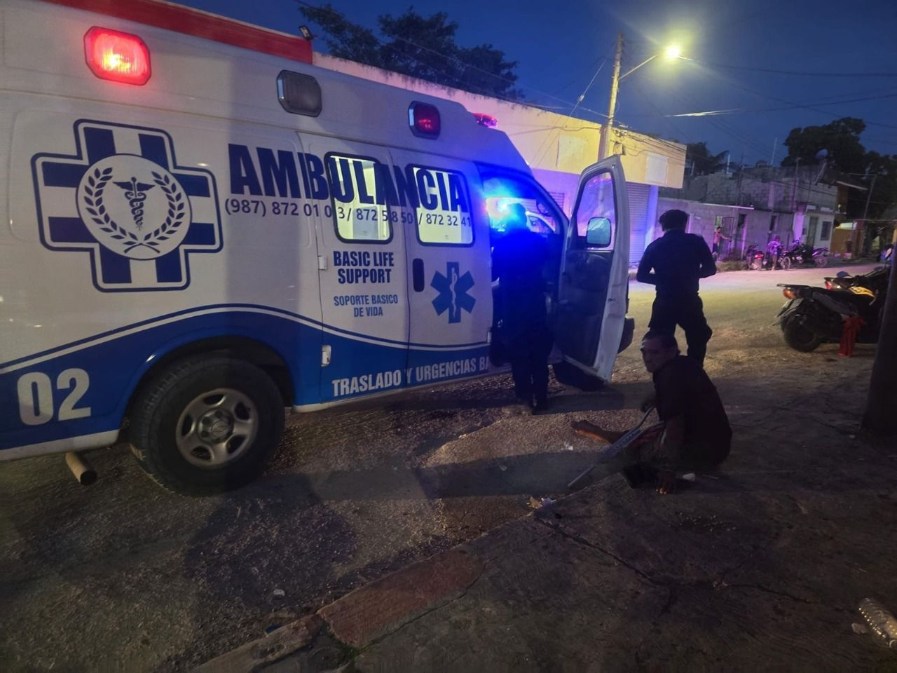 Hombre en situación de calle esperó dos horas para recibir atención médica en  Cozumel
