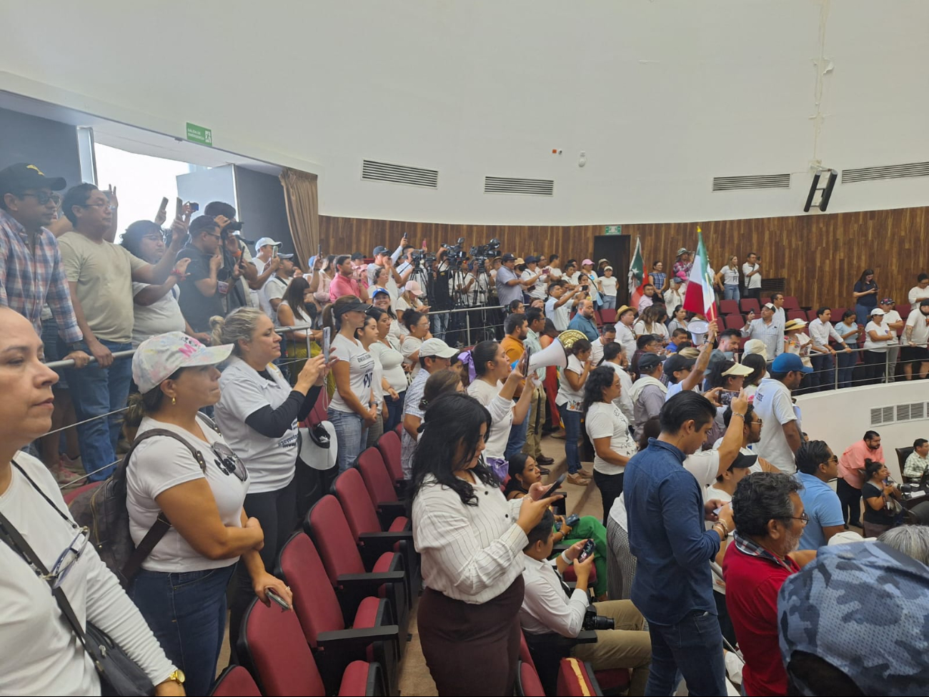 Los empleados del Poder Judicial mantienen sus manifestaciones Los empleados del Poder Judicial mantienen sus manifestaciones