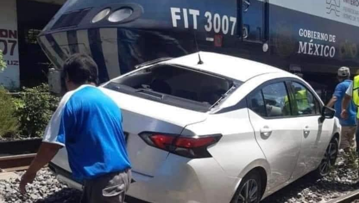 Conductor  es arrastrado por el Tren Interoceánico al intentar ganarle el paso 
