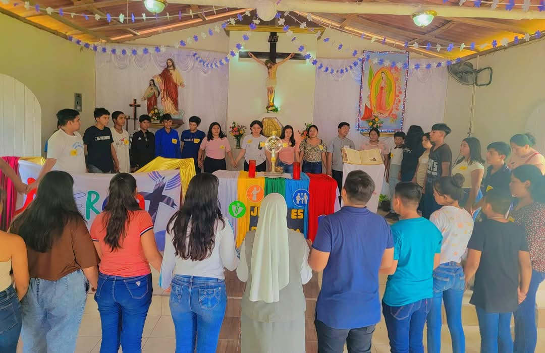 Los jóvenes demostraron su compromiso con la fe y el deseo de profundizar en la Palabra de Dios Los jóvenes demostraron su compromiso con la fe y el deseo de profundizar en la Palabra de Dios