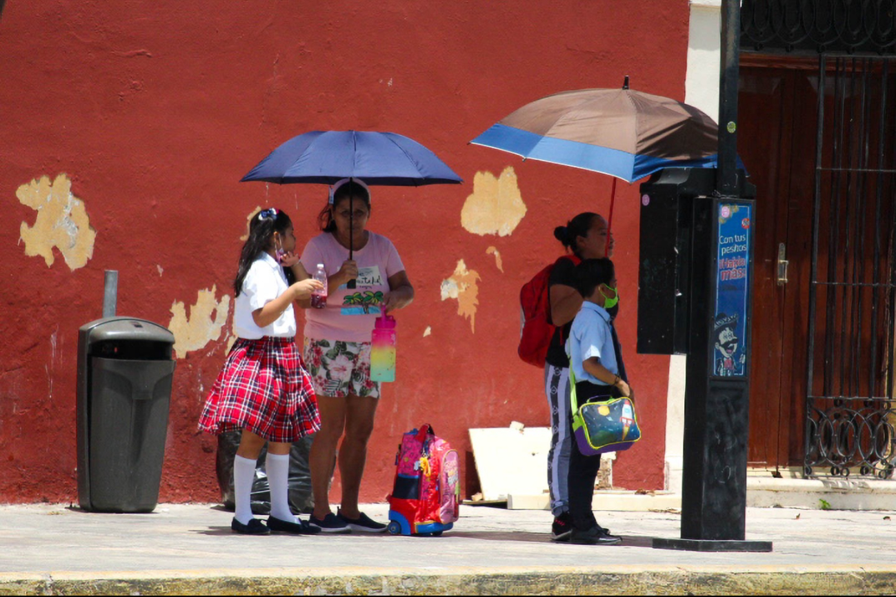 Por Ola de Calor vuelven a modificar horarios escolares en Campeche