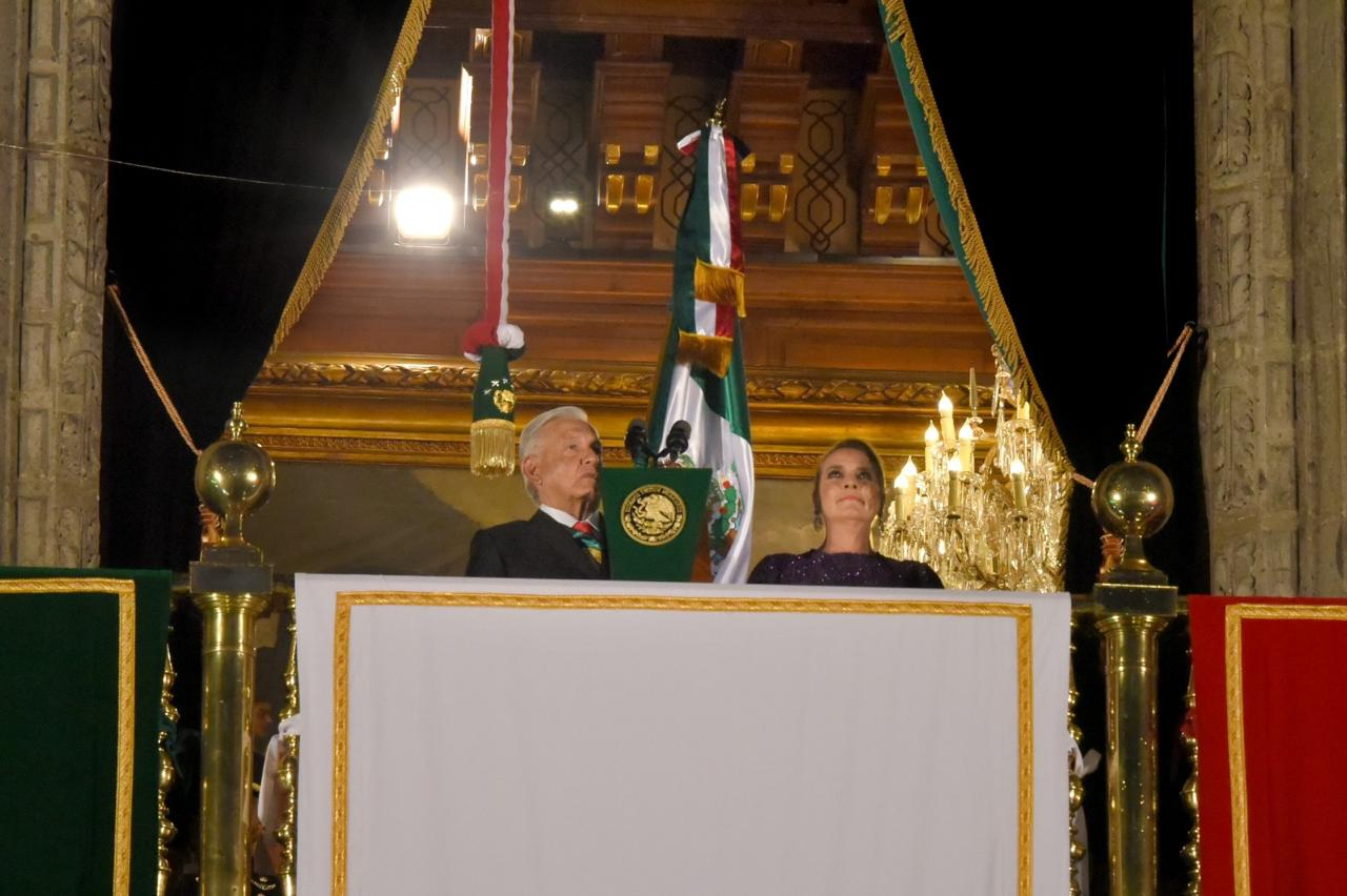 AMLO dio el Grito de Independencia en el Zócalo AMLO dio el Grito de Independencia en el Zócalo