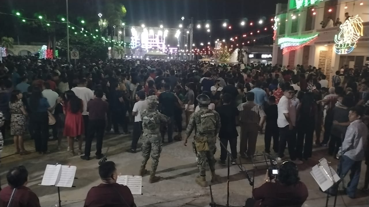 Así se vivió el Grito de Independencia en Felipe Carrillo Puerto Así se vivió el Grito de Independencia en Felipe Carrillo Puerto