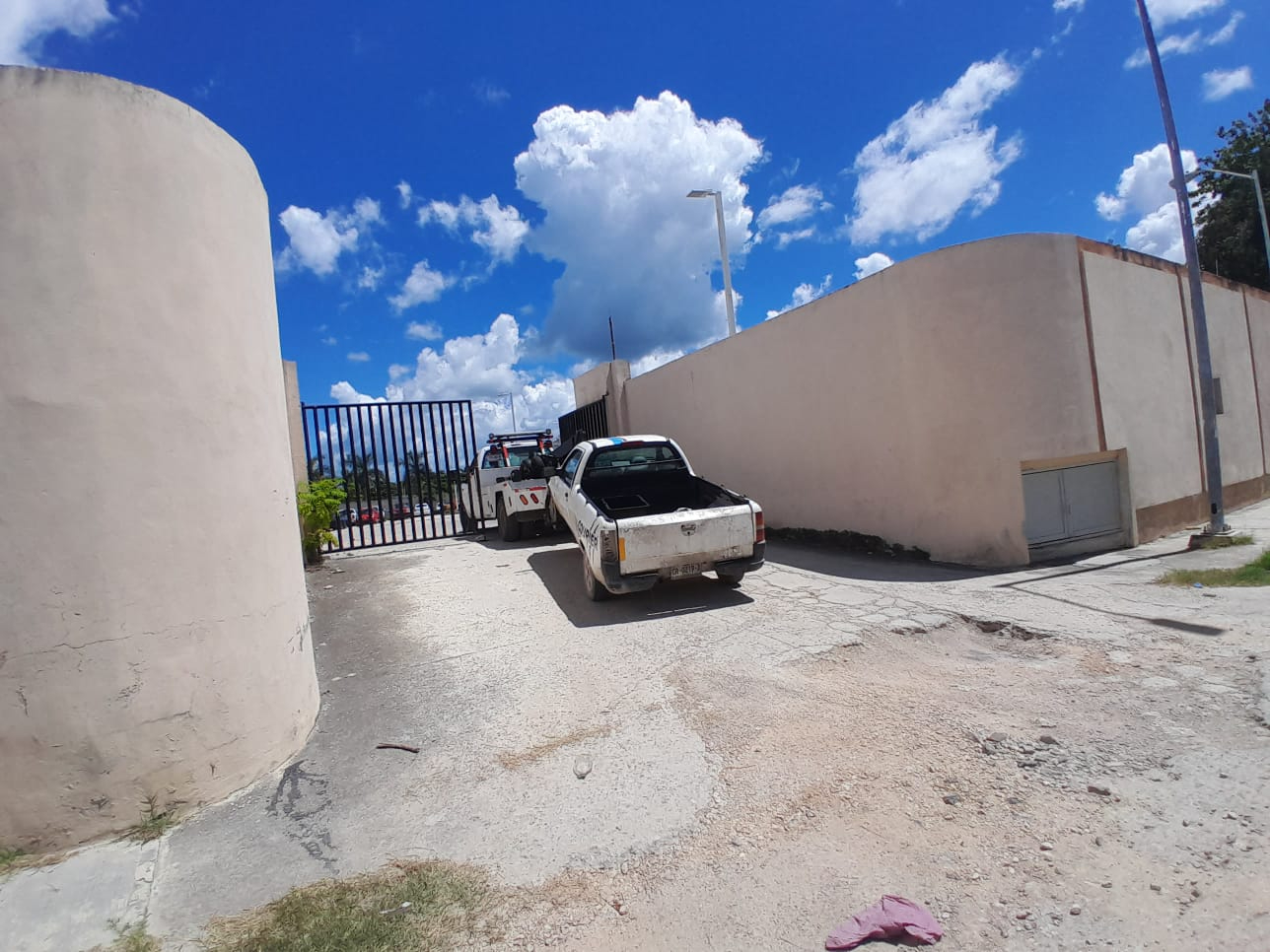 El vehículo fue detenido cerca del entronque hacia el ejido División del Norte El vehículo fue detenido cerca del entronque hacia el ejido División del Norte
