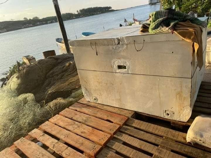 La nevera de la embarcación fue hallada en Alvarado, Veracruz, el 27 de agosto La nevera de la embarcación fue hallada en Alvarado, Veracruz, el 27 de agosto