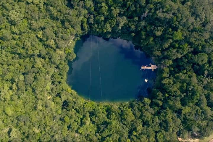 Este es el cenote más grande de la región, con un diámetro de 250 metros / Especial Este es el cenote más grande de la región, con un diámetro de 250 metros / Especial