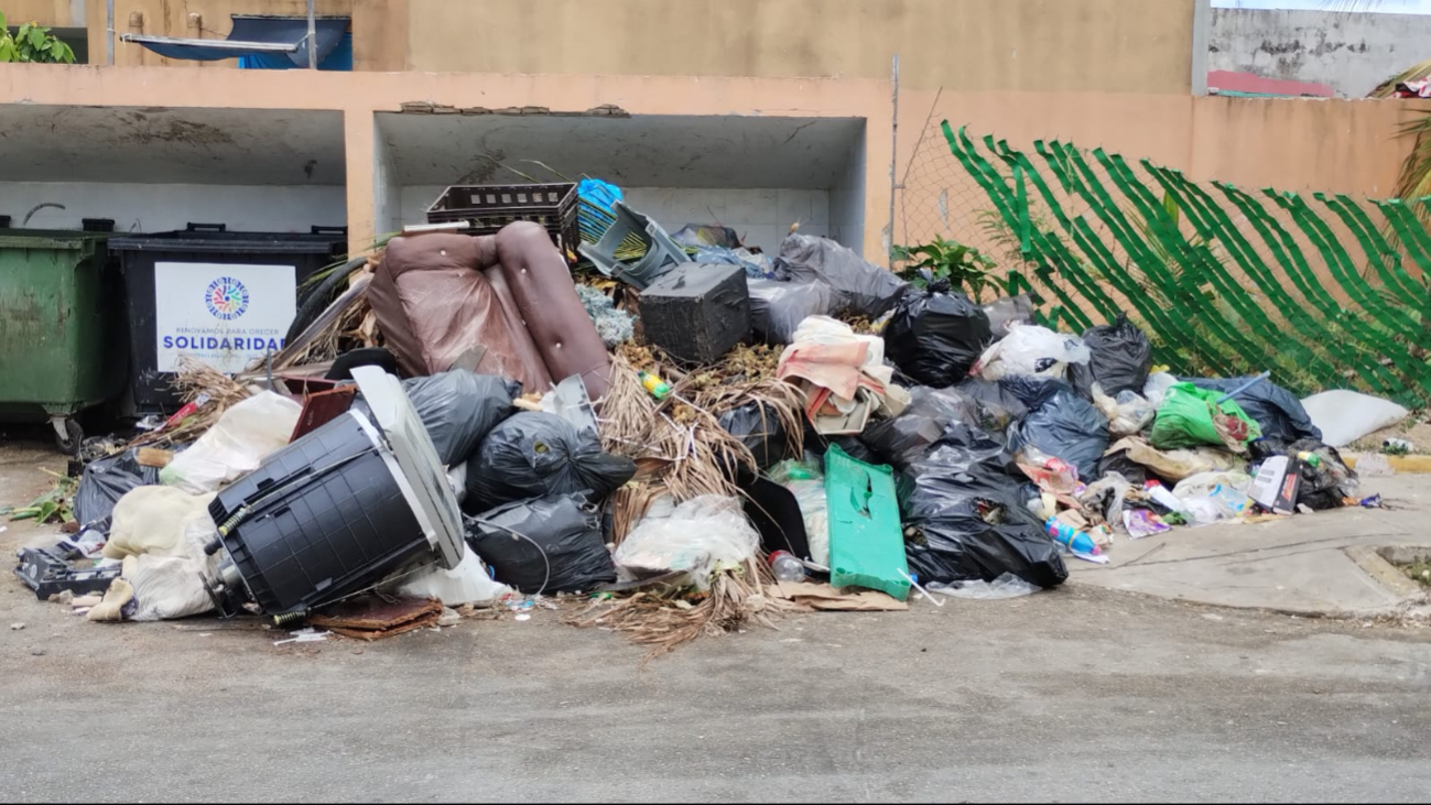 Residentes han llegado a creer que el abandono de estos servicios se debe al cambio de gobierno y una falta de interés por atender a la ciudadanía. Residentes han llegado a creer que el abandono de estos servicios se debe al cambio de gobierno y una falta de interés por atender a la ciudadanía.