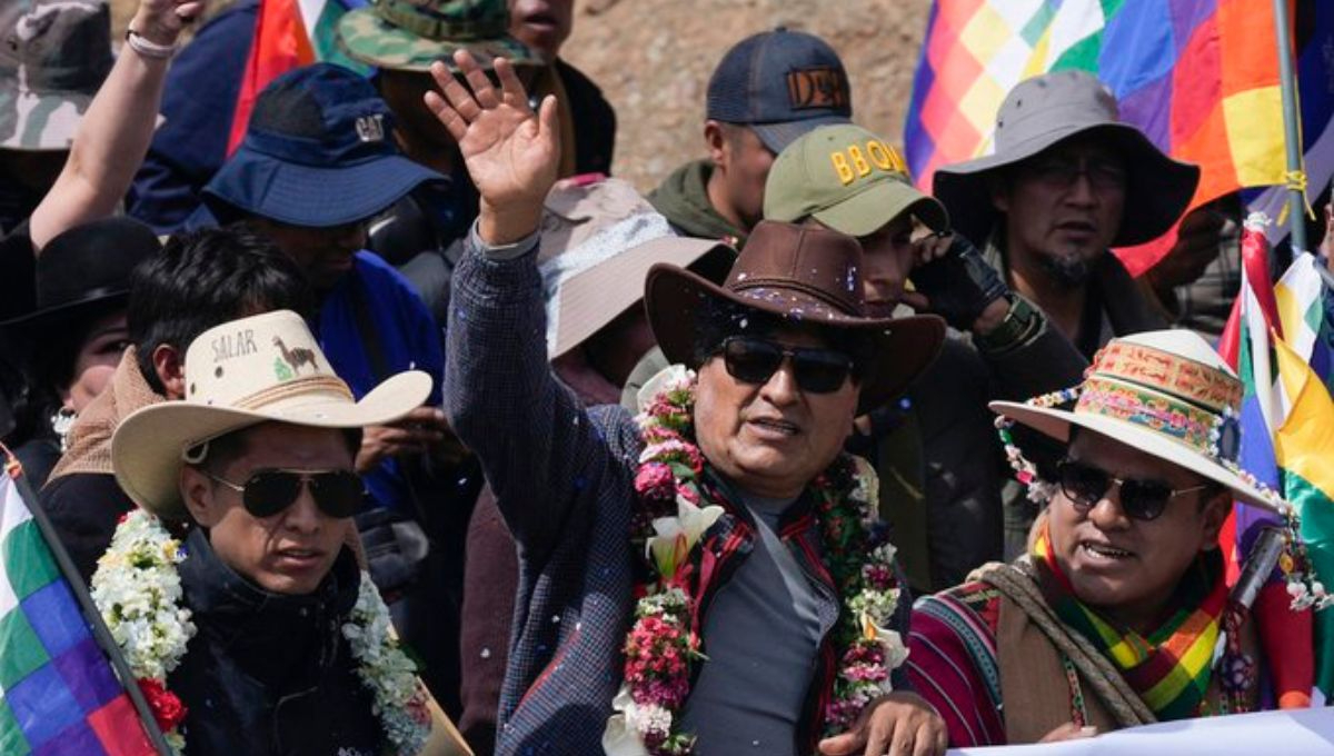 Evo Morales lidera marcha para impulsar su candidatura presidencial en Bolivia
