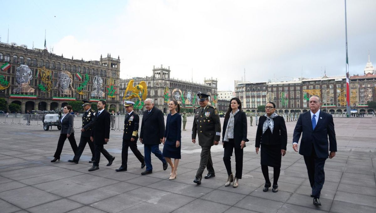 Izamiento de bandera en memoria de las víctimas de los sismos de 1985 y 2017 Izamiento de bandera en memoria de las víctimas de los sismos de 1985 y 2017