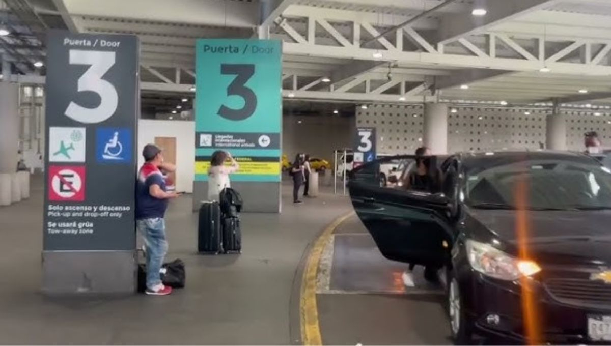 Uber informó a sus usuarios que mantiene puntos de recogida en el AICM Uber informó a sus usuarios que mantiene puntos de recogida en el AICM