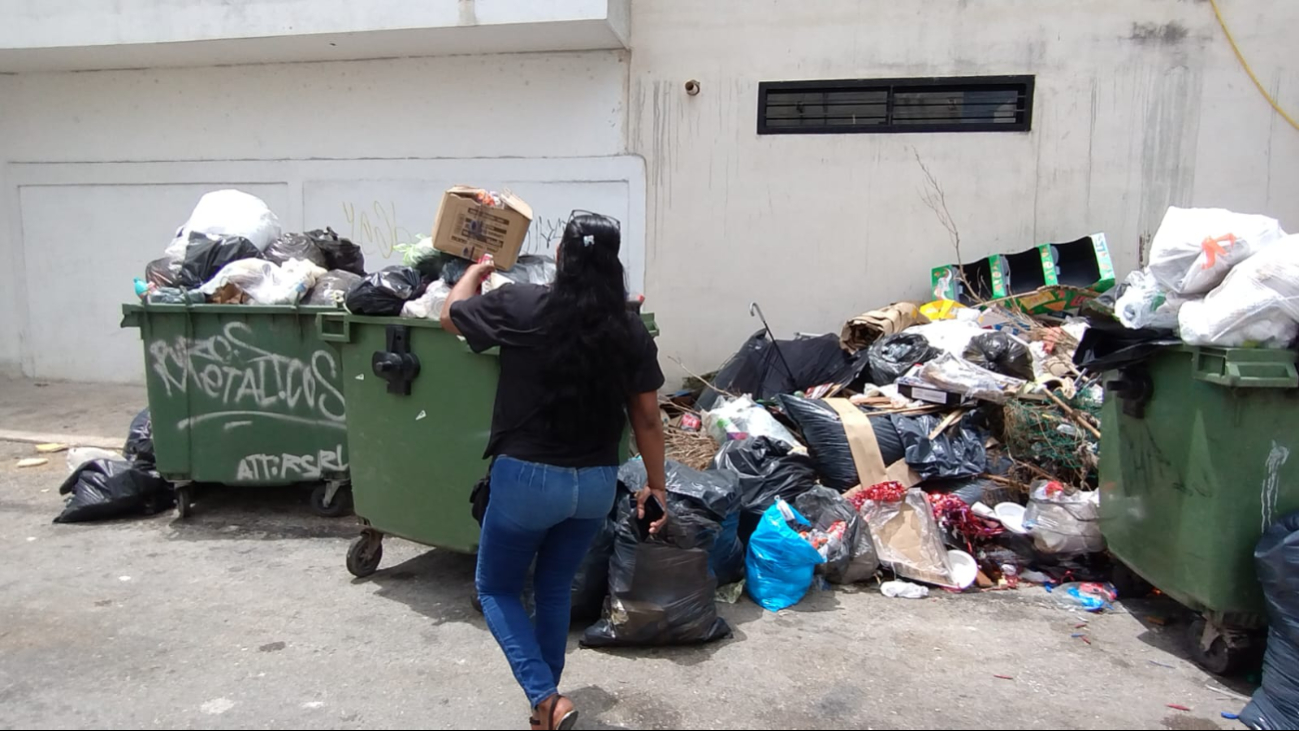 Vecinos lamentan la ausencia de los trabajadores de Servicios Públicos Vecinos lamentan la ausencia de los trabajadores de Servicios Públicos
