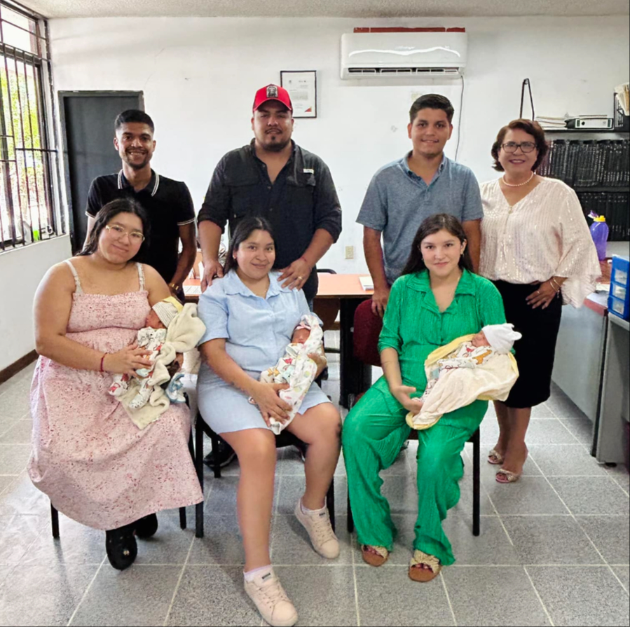 Tres hermanas de Altamira dan a luz el mismo día y sorprenden a todos 