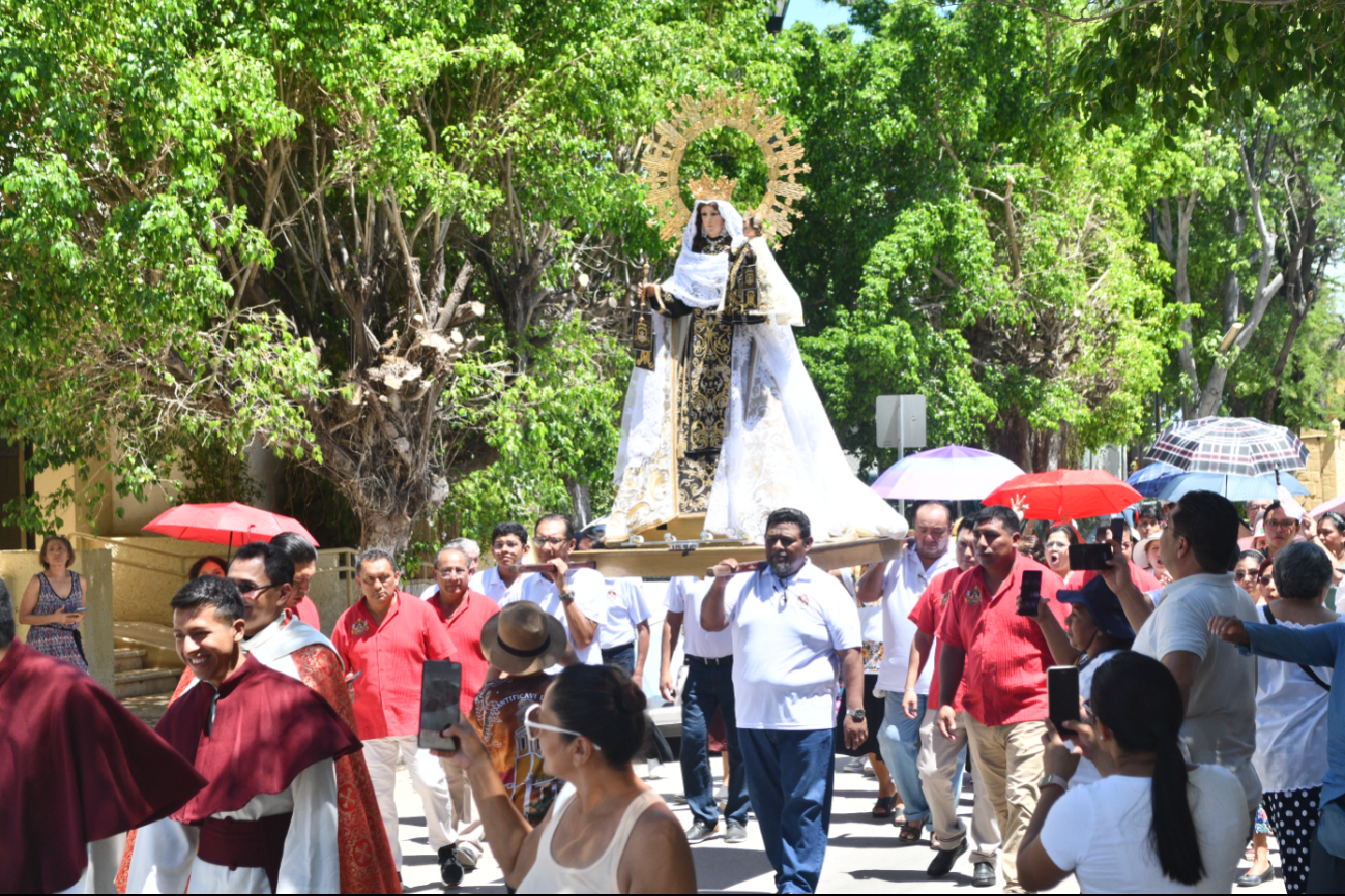 El presbítero José Francisco Verdejo fue quien presidió la eucaristía El presbítero José Francisco Verdejo fue quien presidió la eucaristía