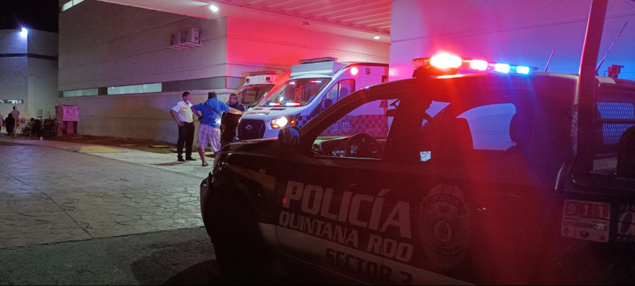 La mujer fue auxiliada después de escapar de sus captores en una camioneta en movimiento en la Región 247. La mujer fue auxiliada después de escapar de sus captores en una camioneta en movimiento en la Región 247.