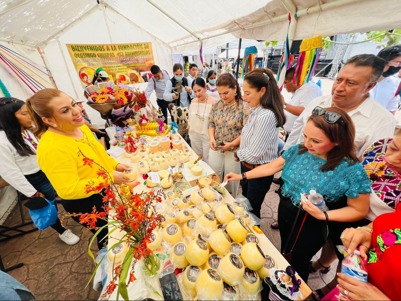 Los organizadores dijeron que la feria dinamizará los bienes al generar oportunidades para productores, artesanos, comerciantes y otros actores turísticos. Los organizadores dijeron que la feria dinamizará los bienes al generar oportunidades para productores, artesanos, comerciantes y otros actores turísticos.
