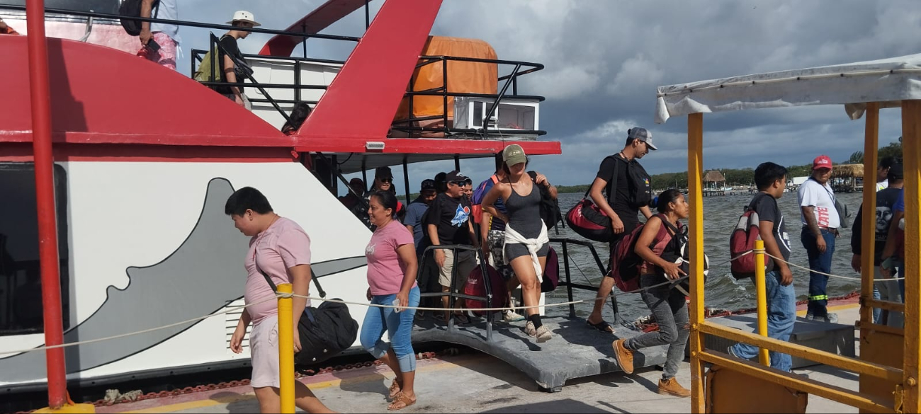 A pesar de la evacuación gratuita, no son muchos que abandonan la isla A pesar de la evacuación gratuita, no son muchos que abandonan la isla