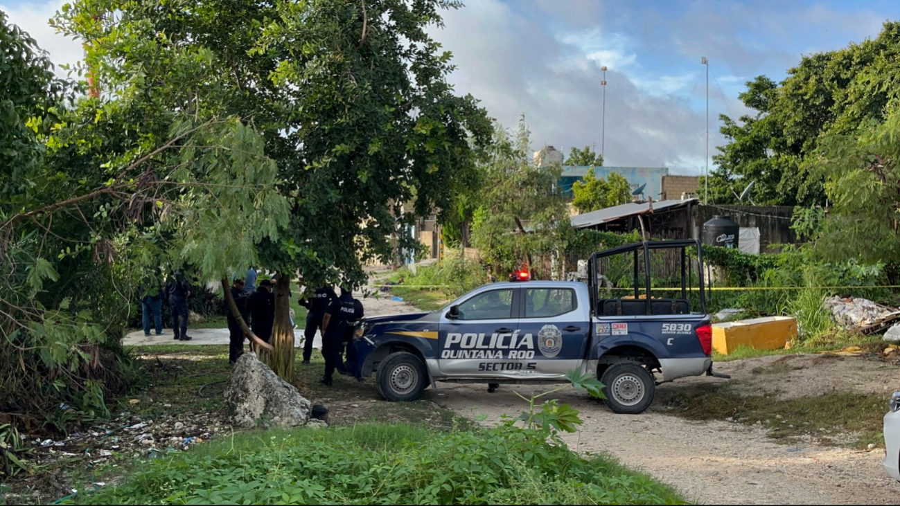 El cuerpo del hombre, aún no identificado, fue llevado a la Semefo El cuerpo del hombre, aún no identificado, fue llevado a la Semefo