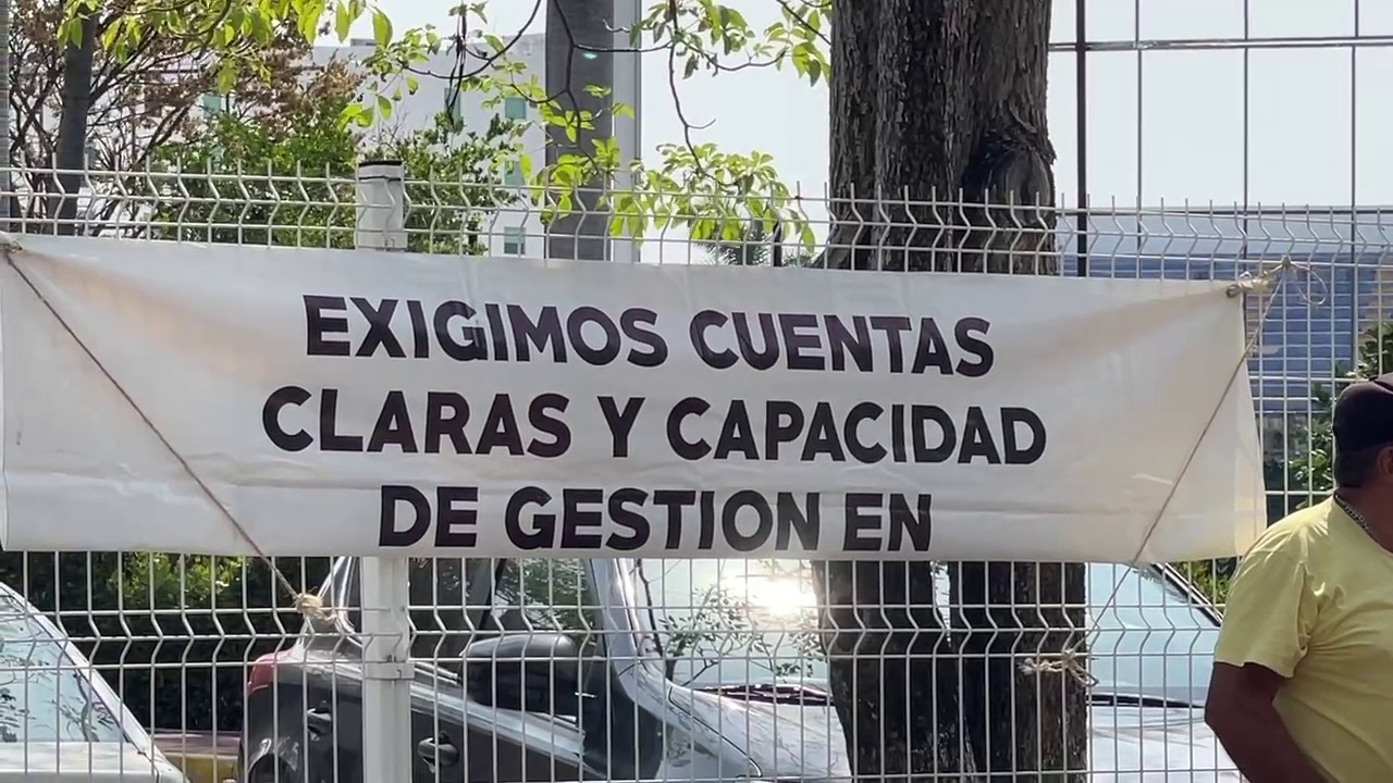 Unacar pide préstamo al gobierno Unacar pide préstamo al gobierno