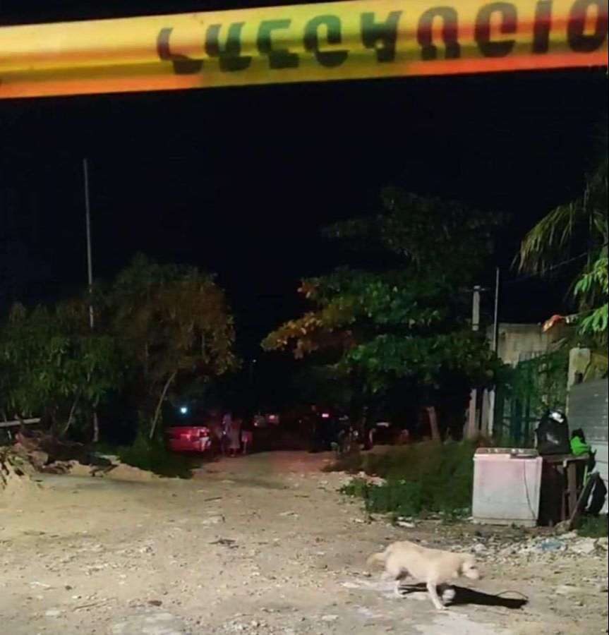 Al lugar llegaron elementos policíacos Al lugar llegaron elementos policíacos