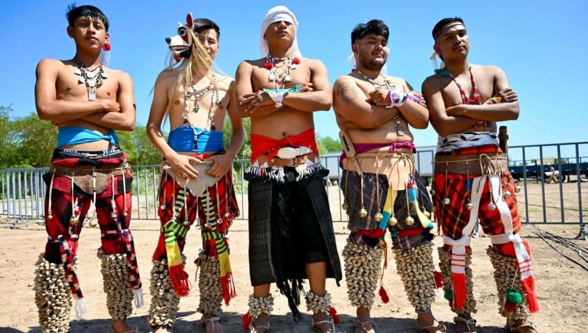 Entrega de acueducto y distrito de riego al pueblo yaqui, desde Guaymas, Sonora Entrega de acueducto y distrito de riego al pueblo yaqui, desde Guaymas, Sonora