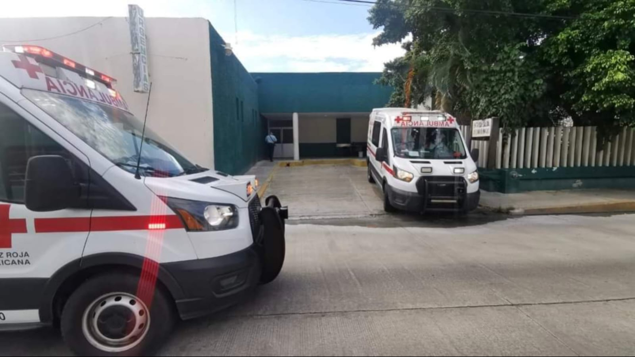 Dos trabajadores de Z Gas sufrieron quemaduras de segundo y tercer grado al rellenar un tanque estacionario en el fraccionamiento Evergel.