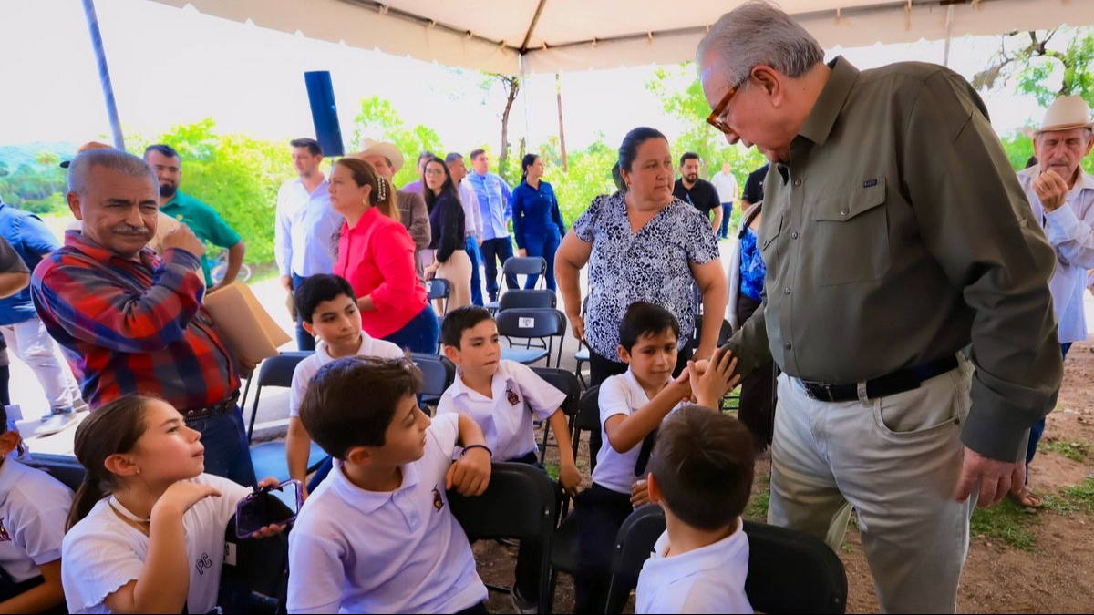 Rubén Rocha Moya, gobernador de Sinaloa, en Badiraguato Rubén Rocha Moya, gobernador de Sinaloa, en Badiraguato