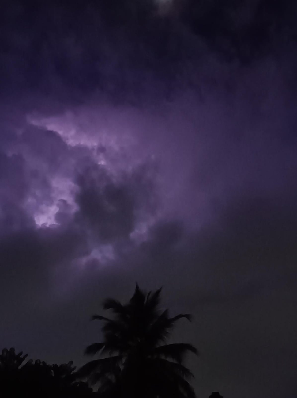 Lluvias y actividad eléctrica en las próximas horas en Quintana Roo