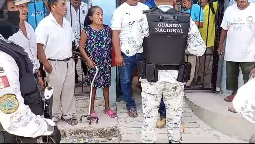 El conflicto comenzó el domingo y continúa sin resolverse El conflicto comenzó el domingo y continúa sin resolverse