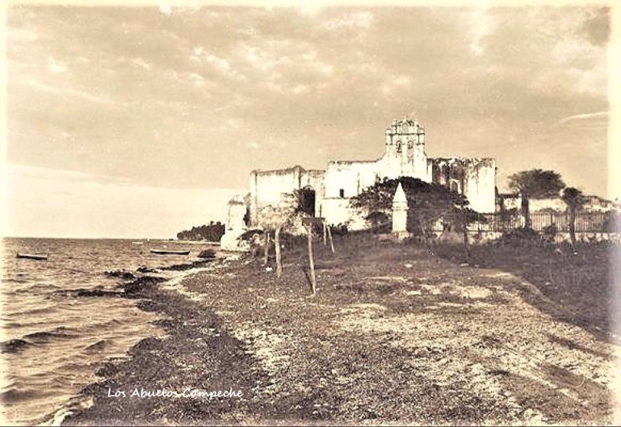 Jerónimo Cortés, nieto de Hernán Cortés, nació en el convento de esta iglesia Jerónimo Cortés, nieto de Hernán Cortés, nació en el convento de esta iglesia