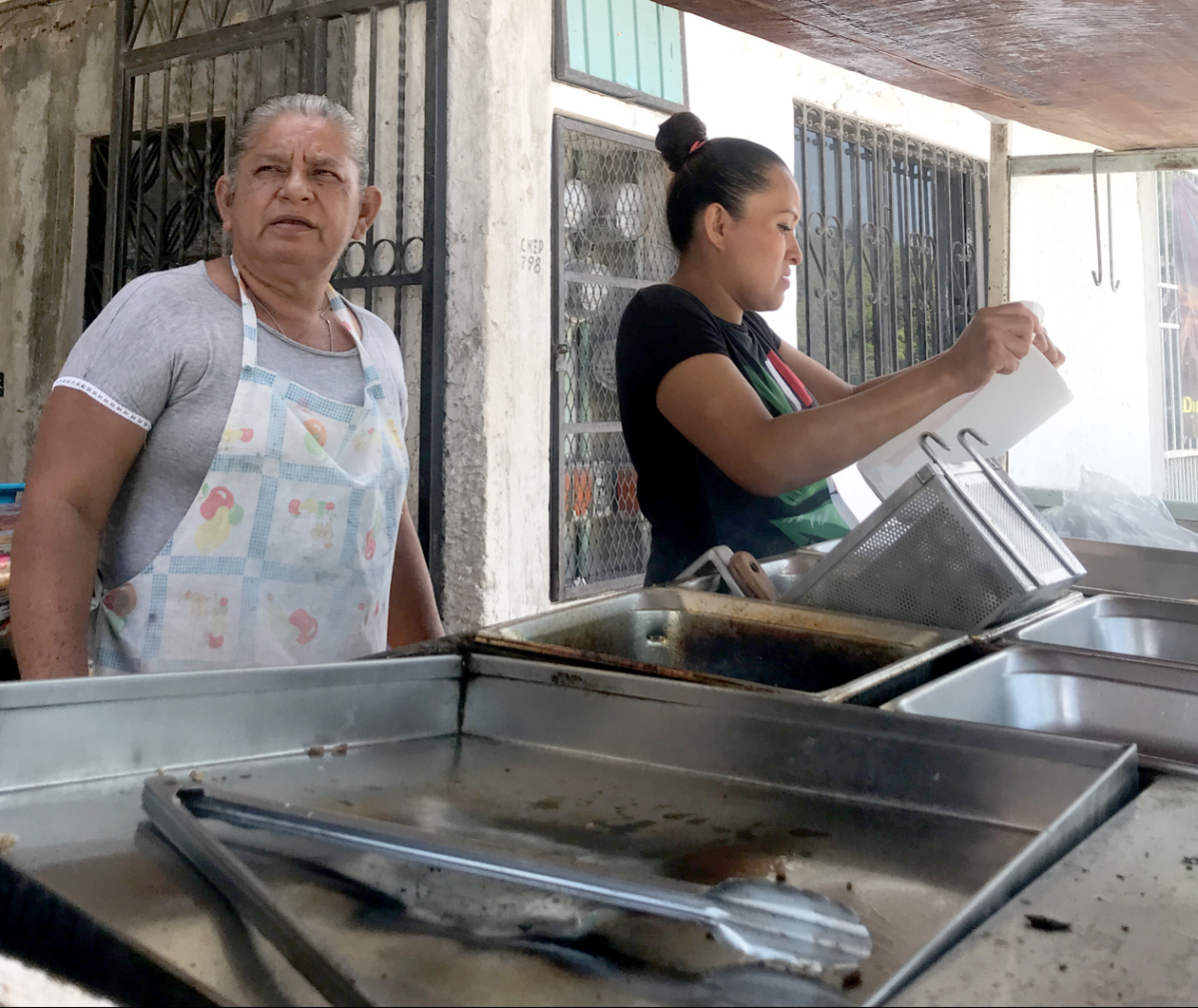 El Inegi reporta que Campeche, con 25%, supera a Quintana Roo en comercio ambulante El Inegi reporta que Campeche, con 25%, supera a Quintana Roo en comercio ambulante