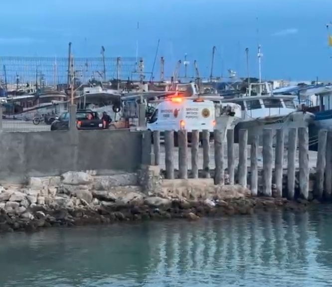 Un joven turista falleció en Pig Pig Beach tras caer de una moto acuática Un joven turista falleció en Pig Pig Beach tras caer de una moto acuática