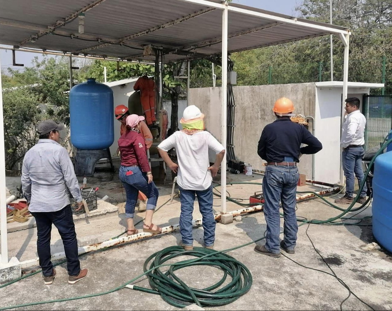 Llevan más de 15 días sin agua Llevan más de 15 días sin agua