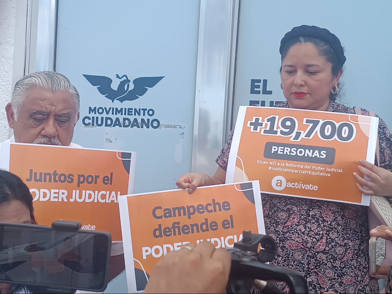 NicteHa Aguilera Silva anunció que las firmas también serán enviadas a la Ciudad de México NicteHa Aguilera Silva anunció que las firmas también serán enviadas a la Ciudad de México