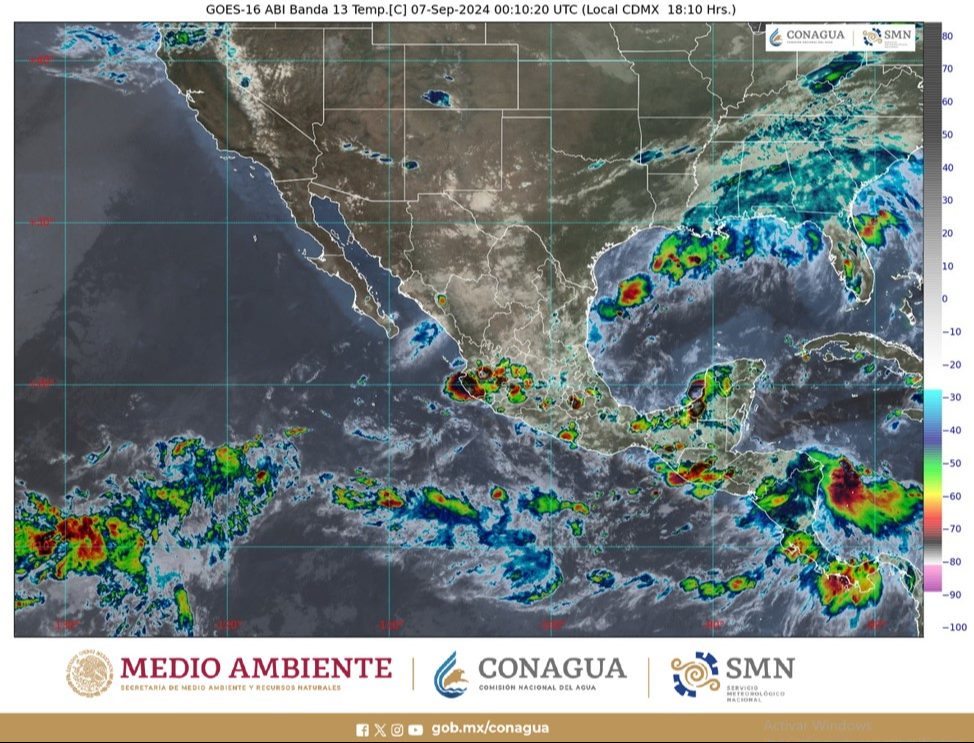 Así luce la Onda Tropical 21 cerca de la Península de Yucatán Así luce la Onda Tropical 21 cerca de la Península de Yucatán
