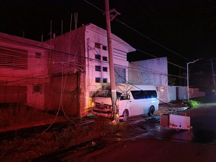 Debido a que el conductor había huido, fue imposible realizar una búsqueda Debido a que el conductor había huido, fue imposible realizar una búsqueda