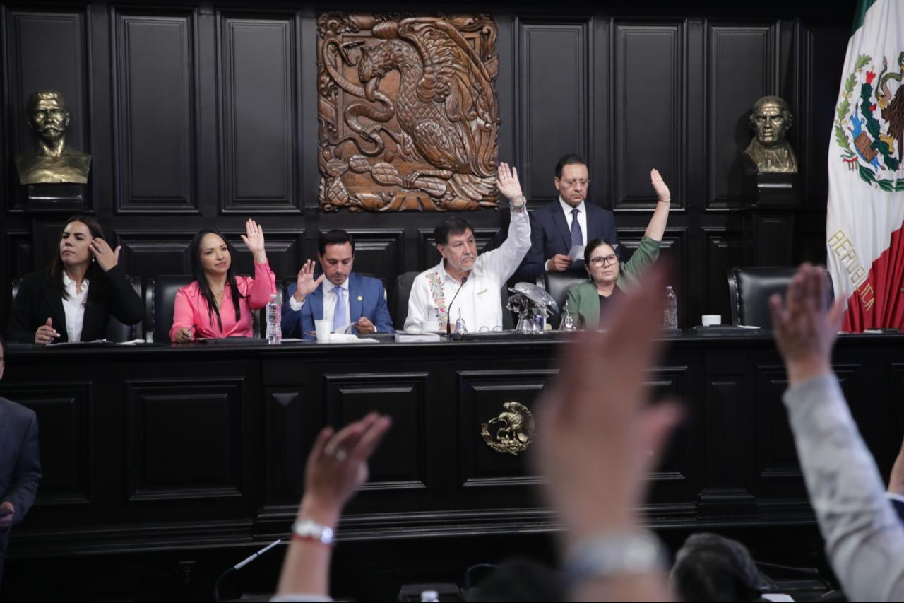 Gerardo Fernández Noroña en la Casona de Xicoténcatl Gerardo Fernández Noroña en la Casona de Xicoténcatl