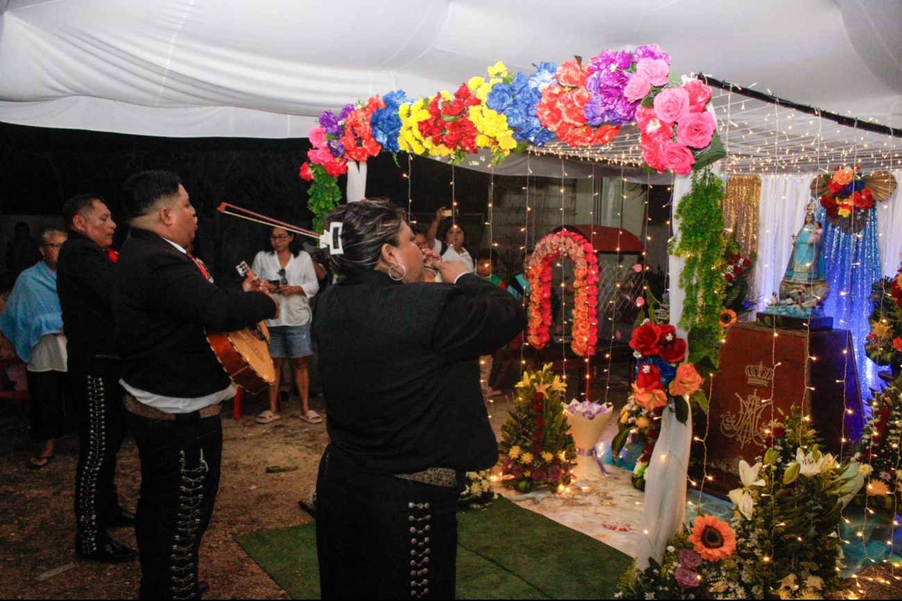 Los festejos comenzaron desde las 5:00 de la mañana Los festejos comenzaron desde las 5:00 de la mañana