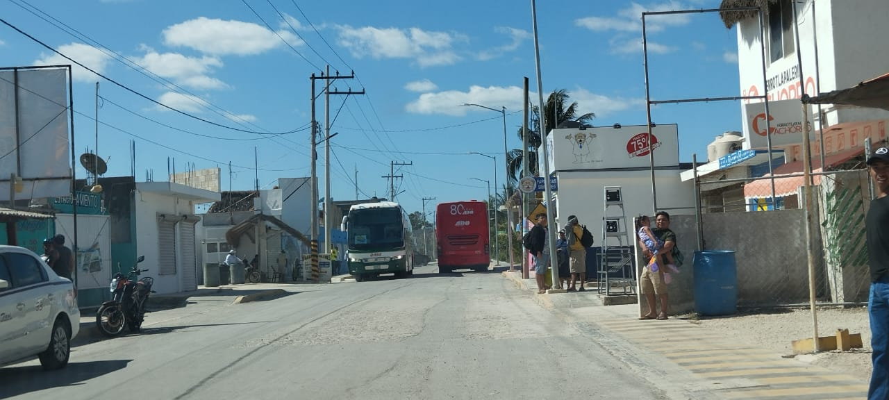Negocios locales se ven afectados por los apagones debido a sus productos refrigerados Negocios locales se ven afectados por los apagones debido a sus productos refrigerados